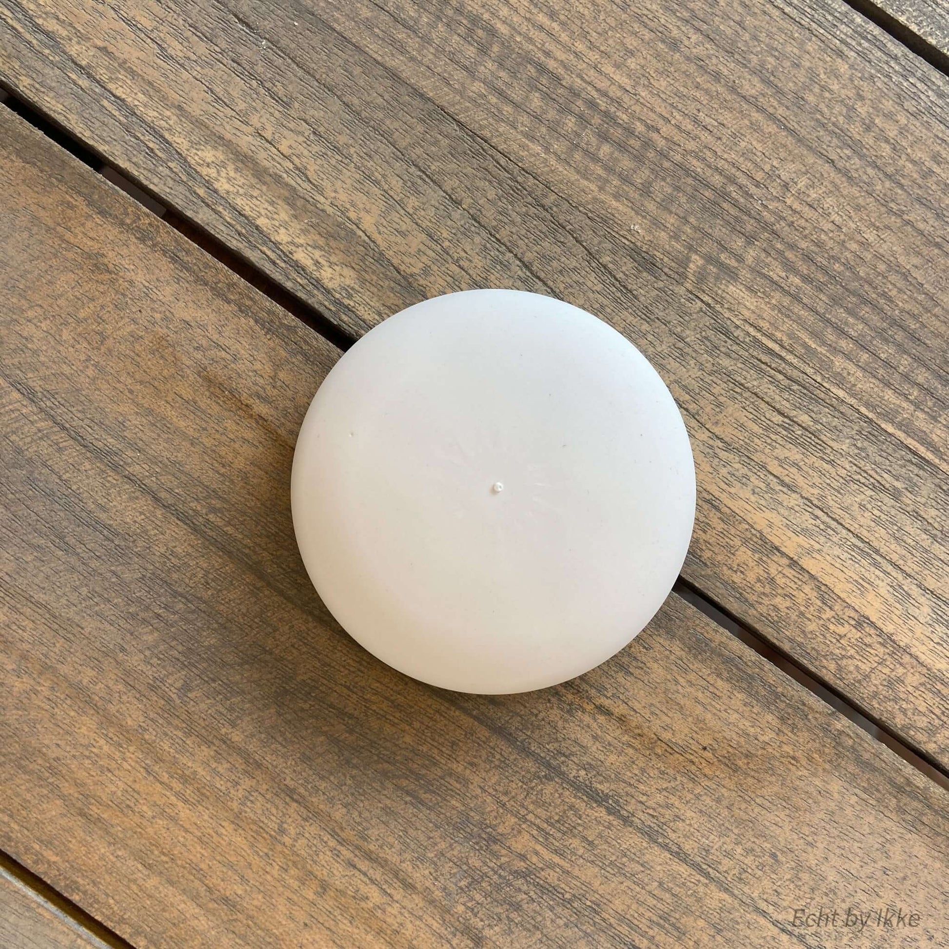 Glad afgewerkte porseleinen steen van 7,5 cm, ideaal voor stippatronen of DIY projecten